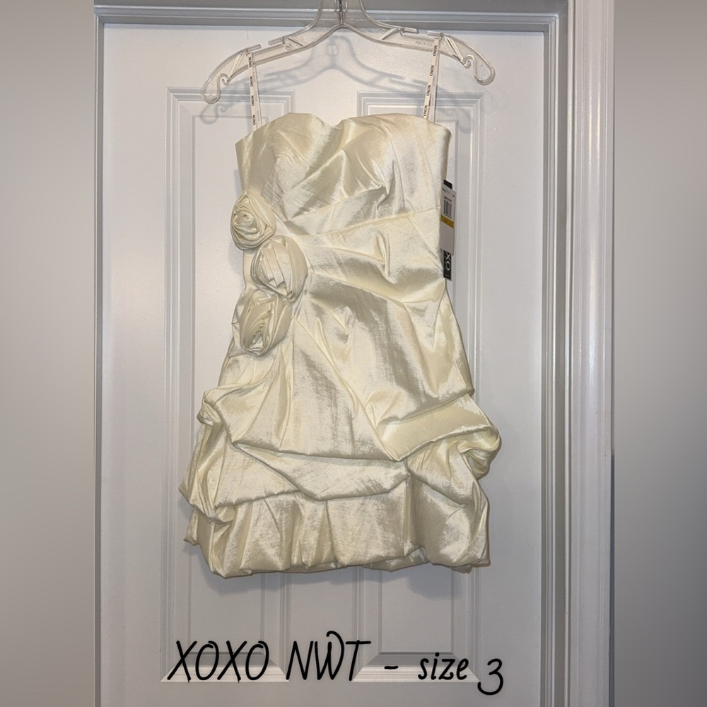 NWT Elegant Strapless Cream Dress with Rosette Accents